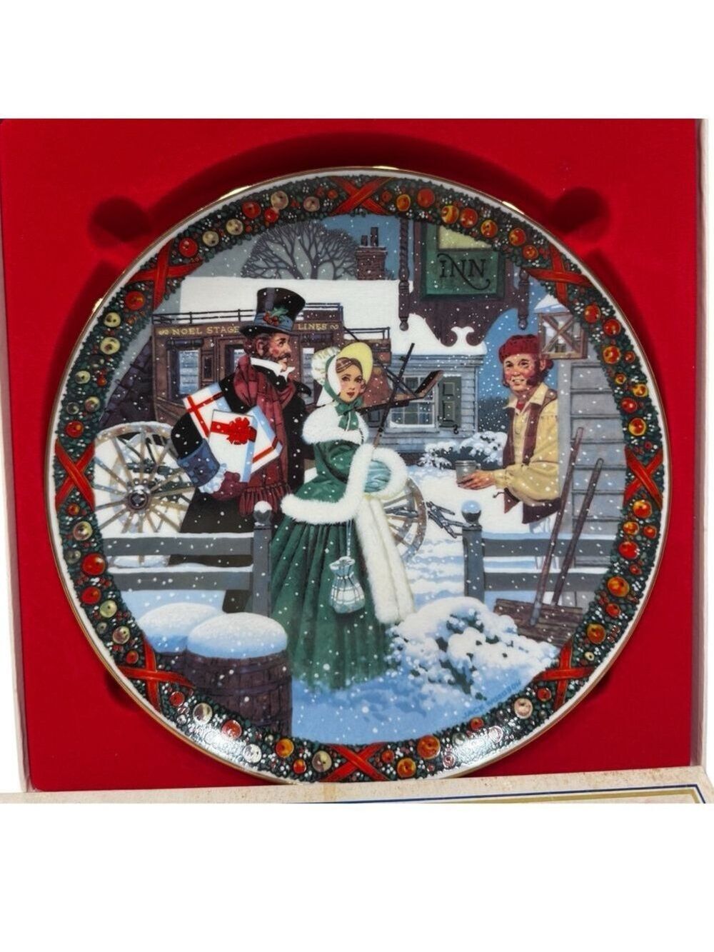 Vintage Royal Windsor Christmas Carol Plate, Chestnuts Roasting on an Open‎ Fire